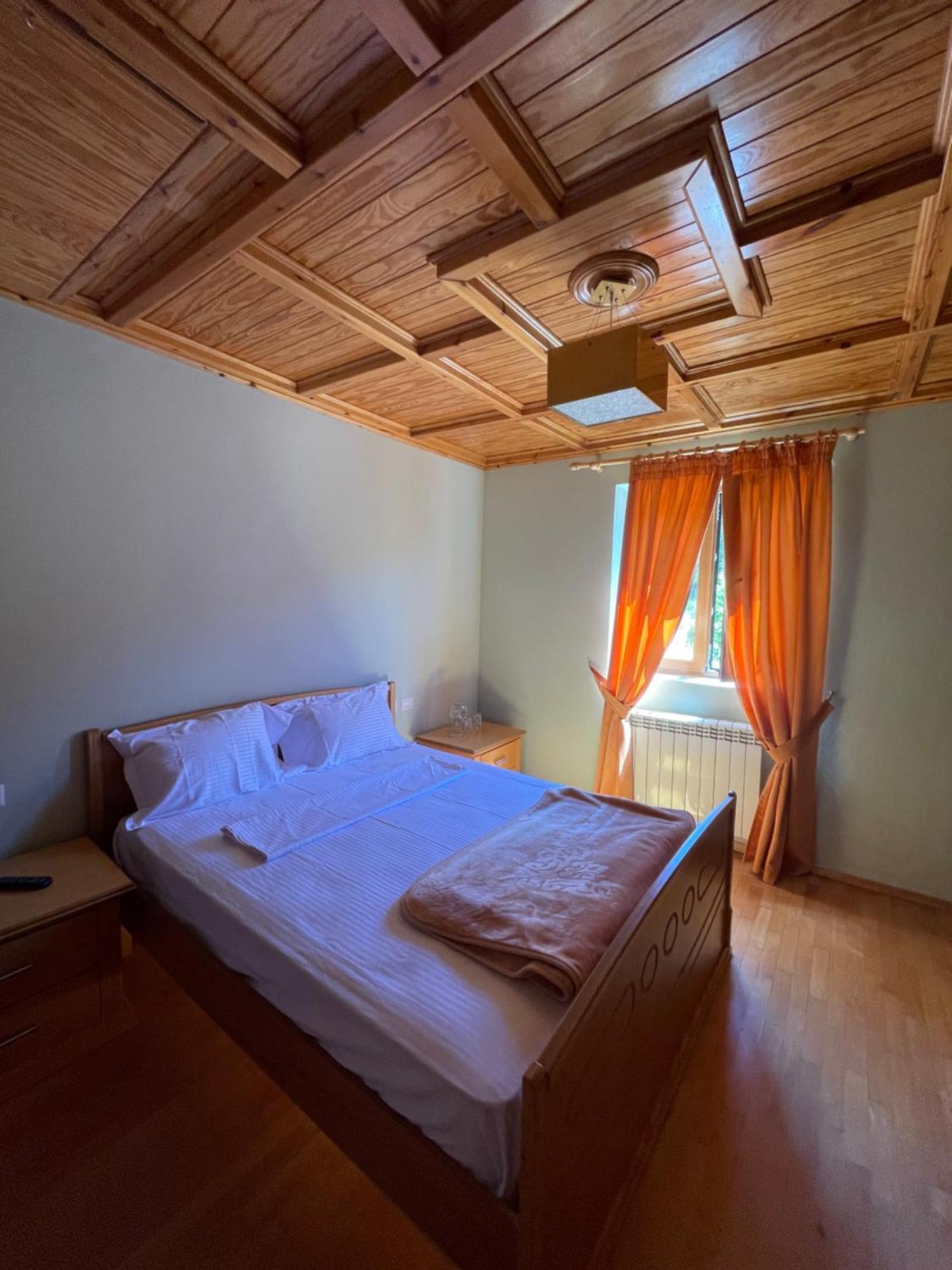 Lura Hotel Fushe-Lure المظهر الخارجي الصورة